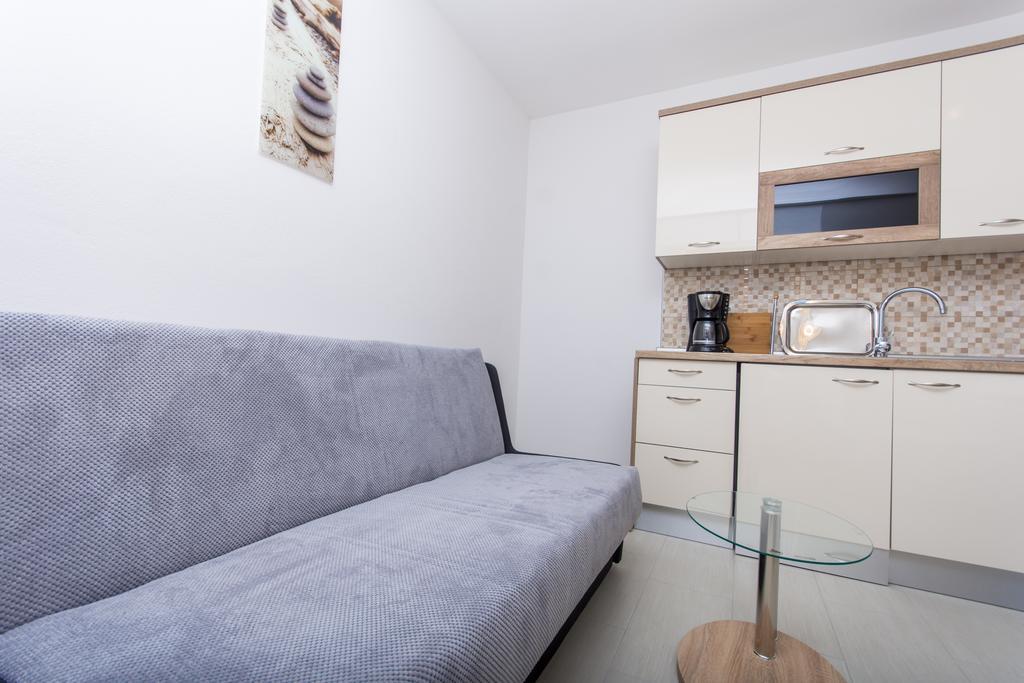 Apartments Bisera Trogir Ngoại thất bức ảnh